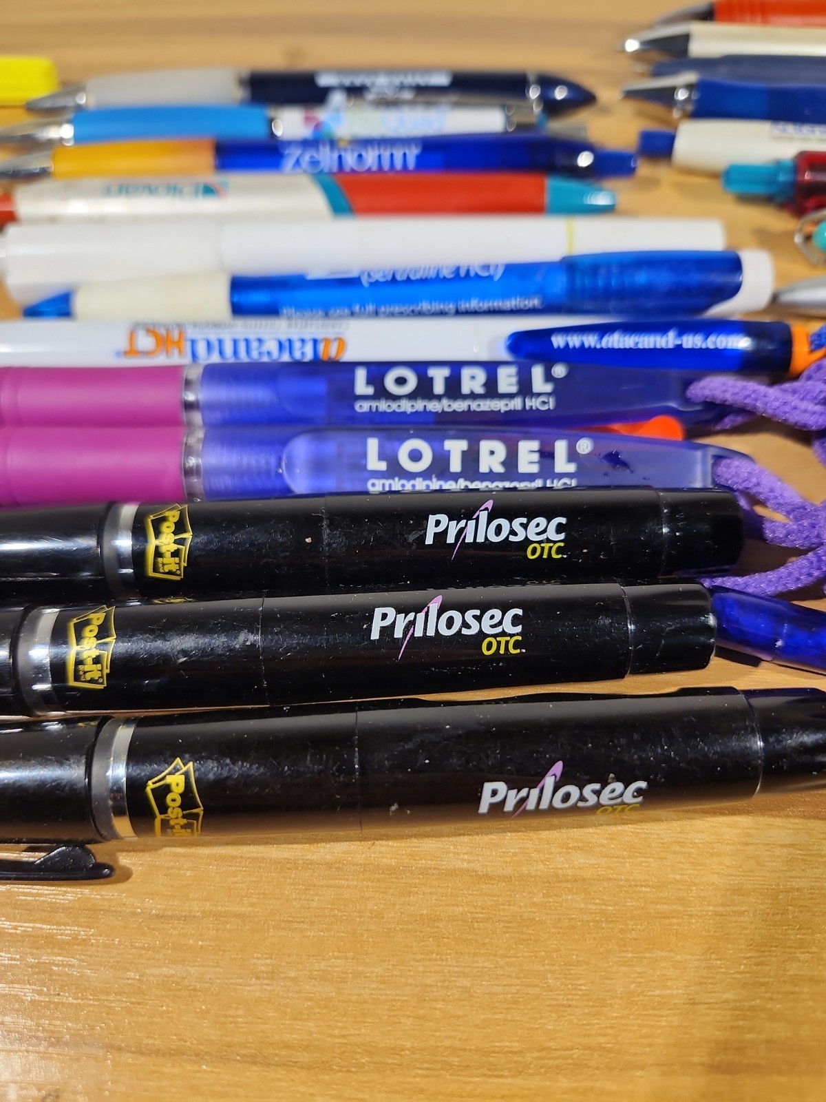 Lot of 30 PENS Drug Rep Pharmaceutical Promo Prilosec Lotrel Seroquel