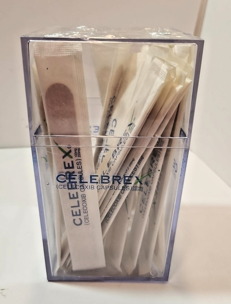 Celebrex Pharmaceutical Tongue Depressors in Case Pharma Drug Rep New Sealed