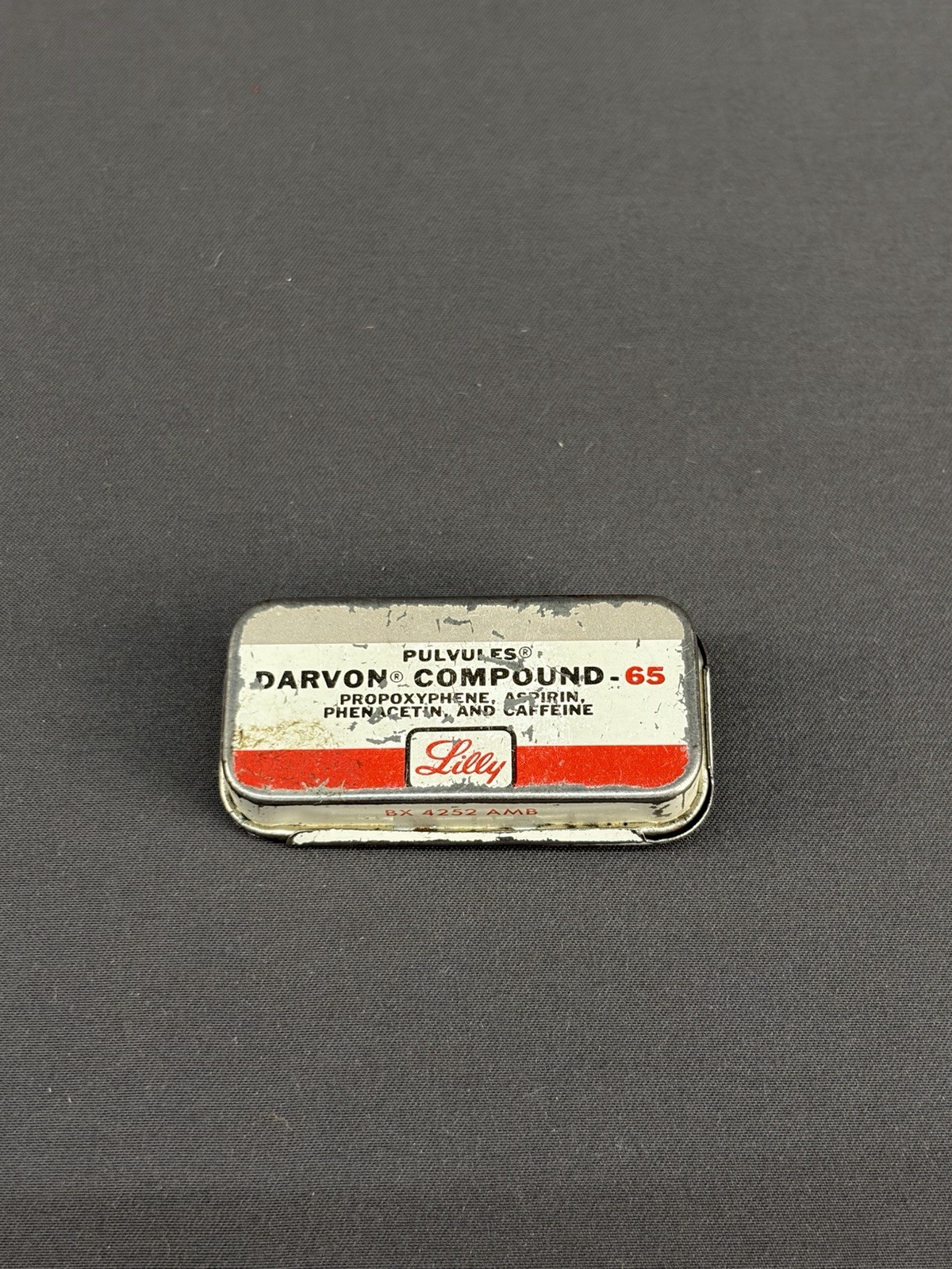 VTG Lilly Pharmaceutical Darvon-65 Compound Pulvule Sample Tin