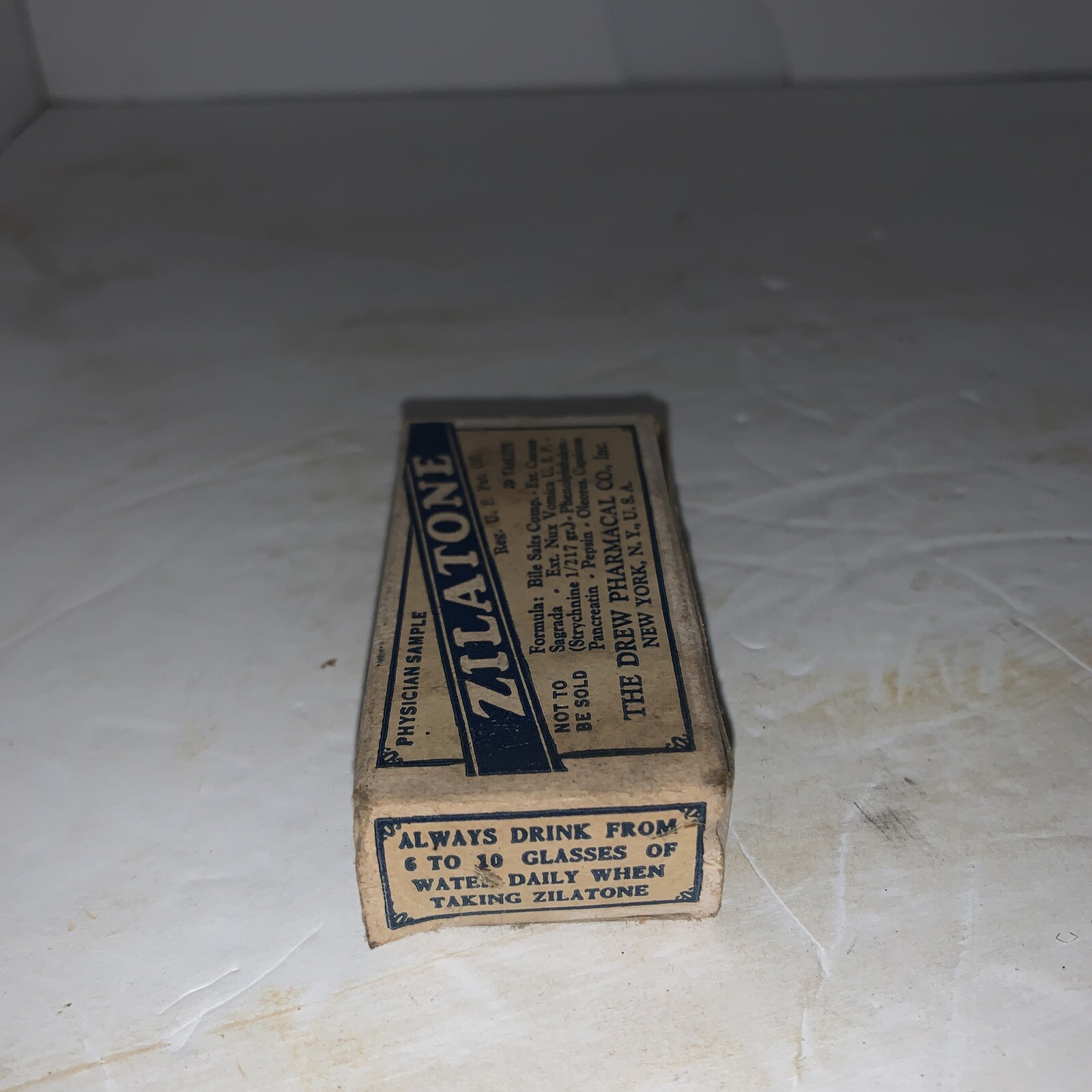 Vintage Drew Pharmacy New York apothecary Medicine Box Salesman Sample Rare!