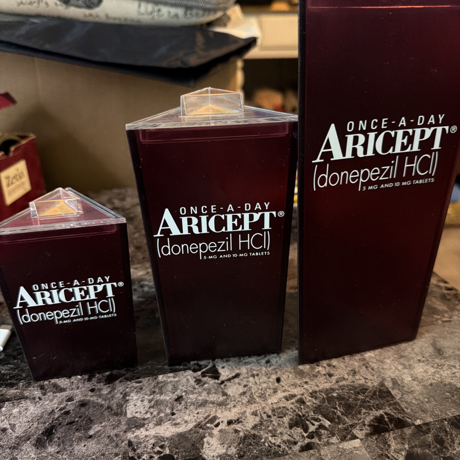 Aricept (Pfizer & Eisai) Drug Rep Promo Nesting Box 2000s Unique