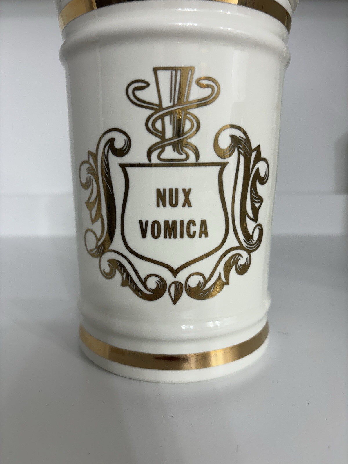 VINTAGE PHARMACY NUX VOMICA APOTHECARY CANISTER JAR WITH LID- OWENS ILLINOIS