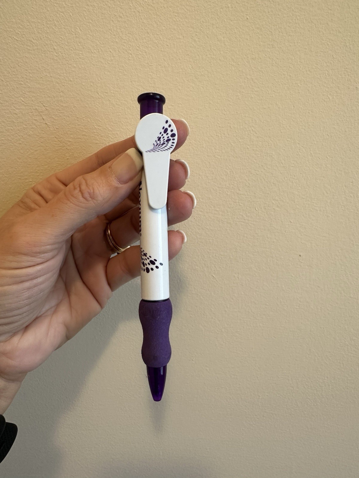 Vtg Nexium Pharmaceutical Drug Rep Black Ink Pen Purple White Soft Grip Works