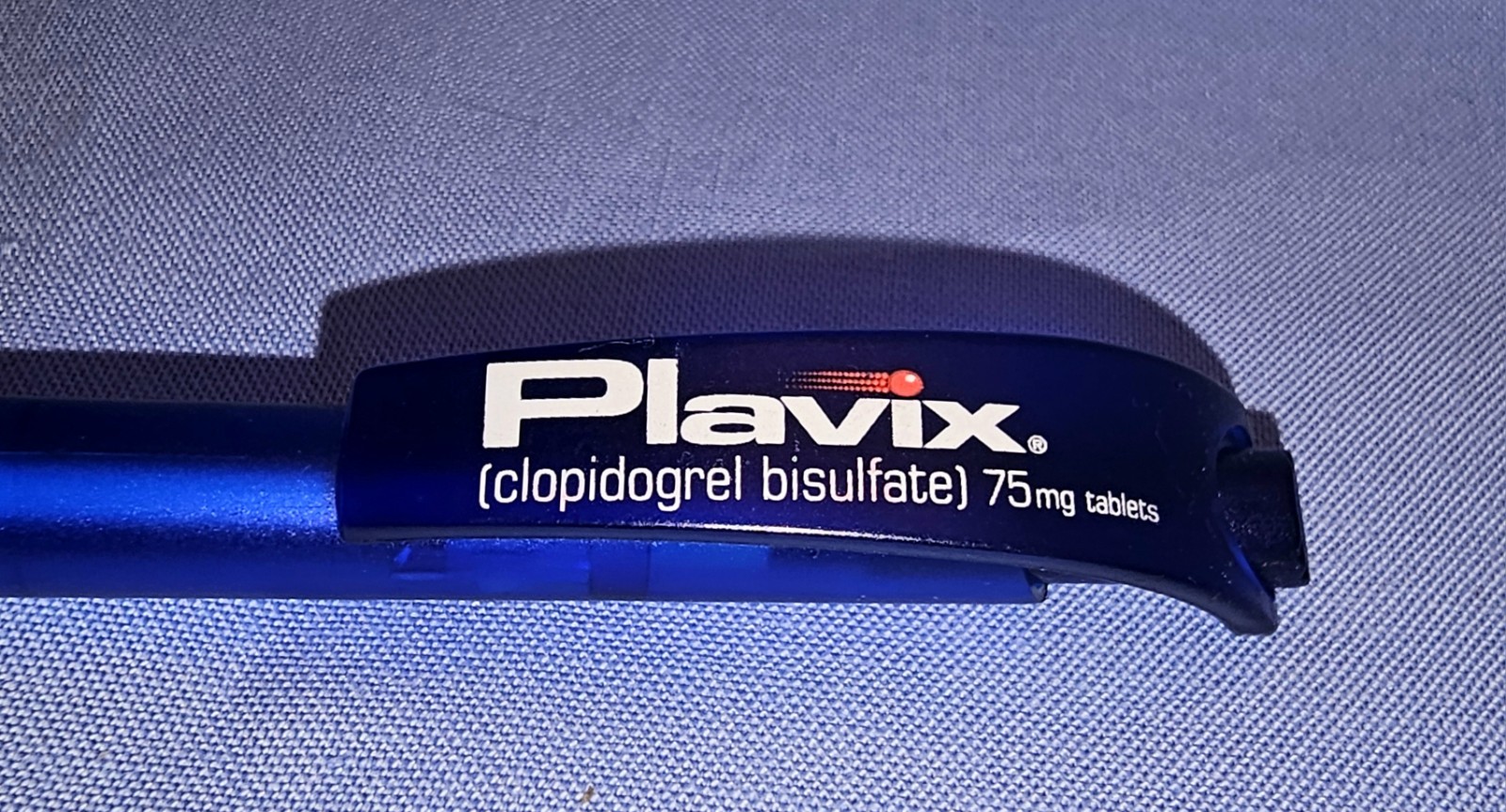 Plavix Blue Drug Rep Ink PEN Medical Pharmaceutical Collectible Advertising NEW
