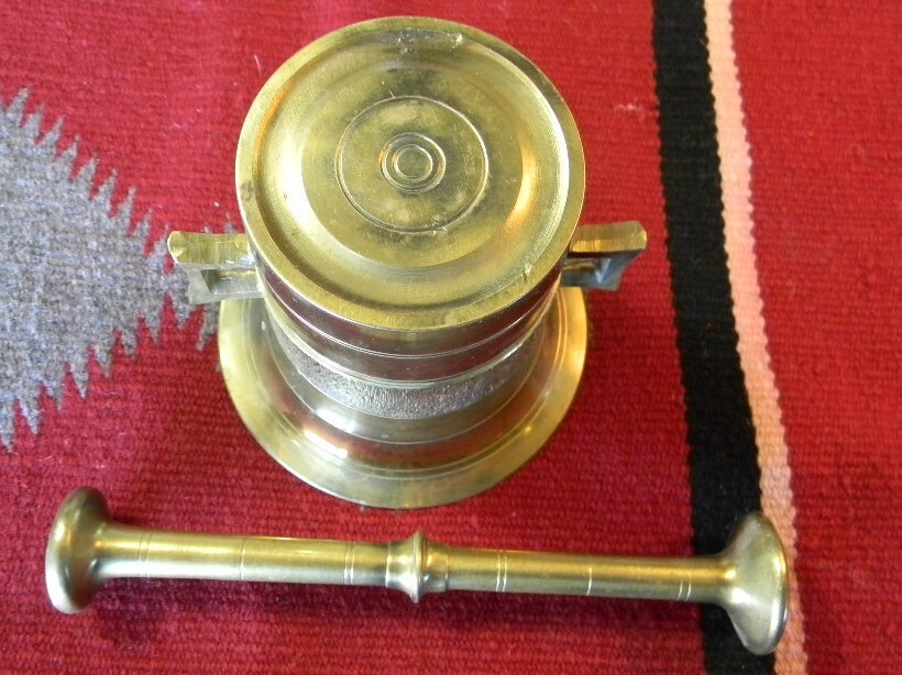 ANTIQUE LARGE SOLID BRASS 4″ TALL MORTAR & PESTLE PHARMACIST CHEMIST APOTHECARY