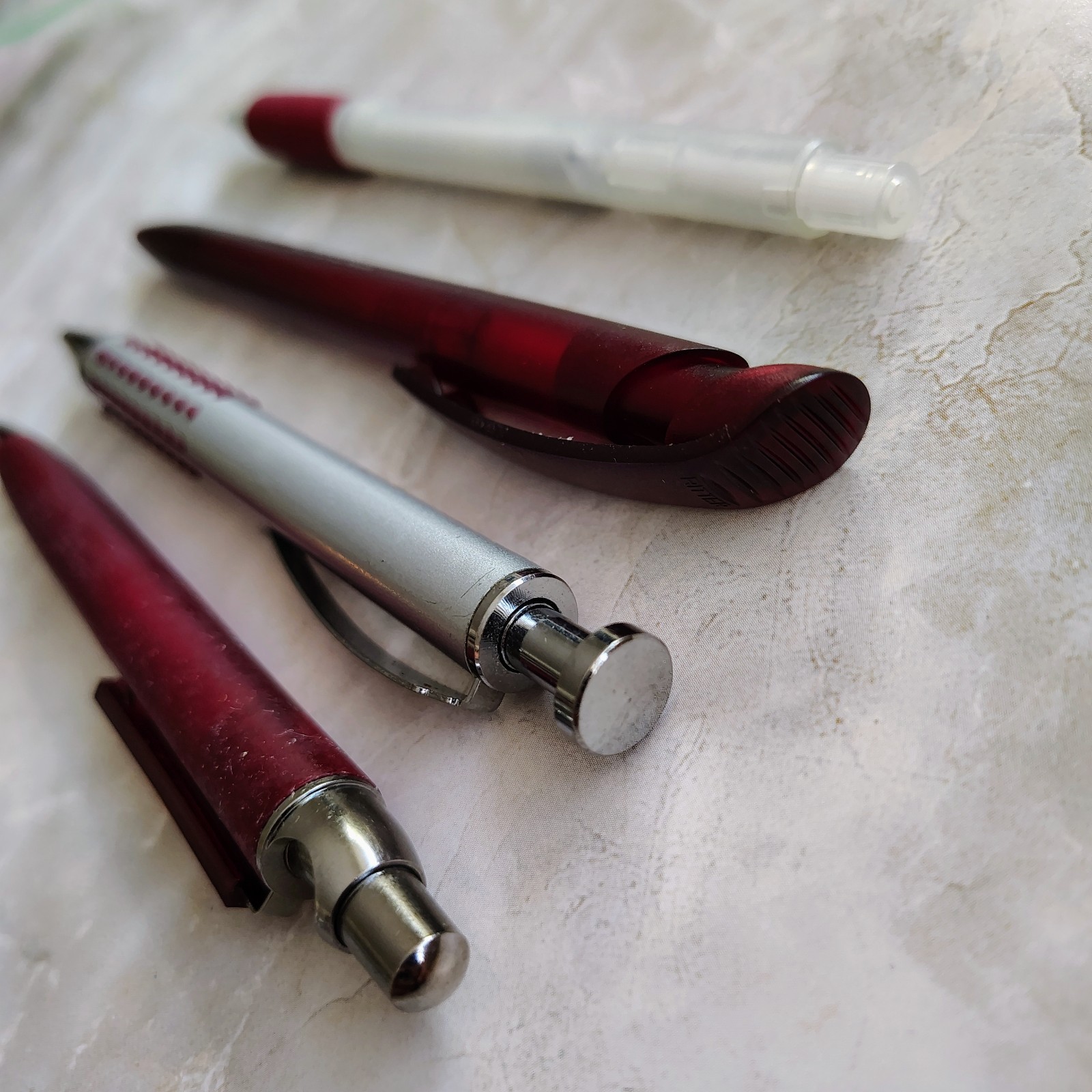 Lot Of 4 Aricept Metal Plastic Pharmaceutical Drug Rep Promo Advertising Pens