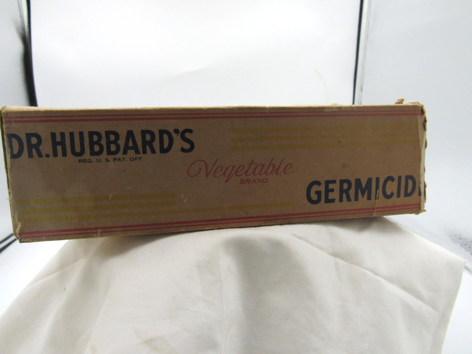 1940’s Dr Hubbard’s Vegetable Germicide Nashua NH 8 1/4″ Medicine bottle & Box