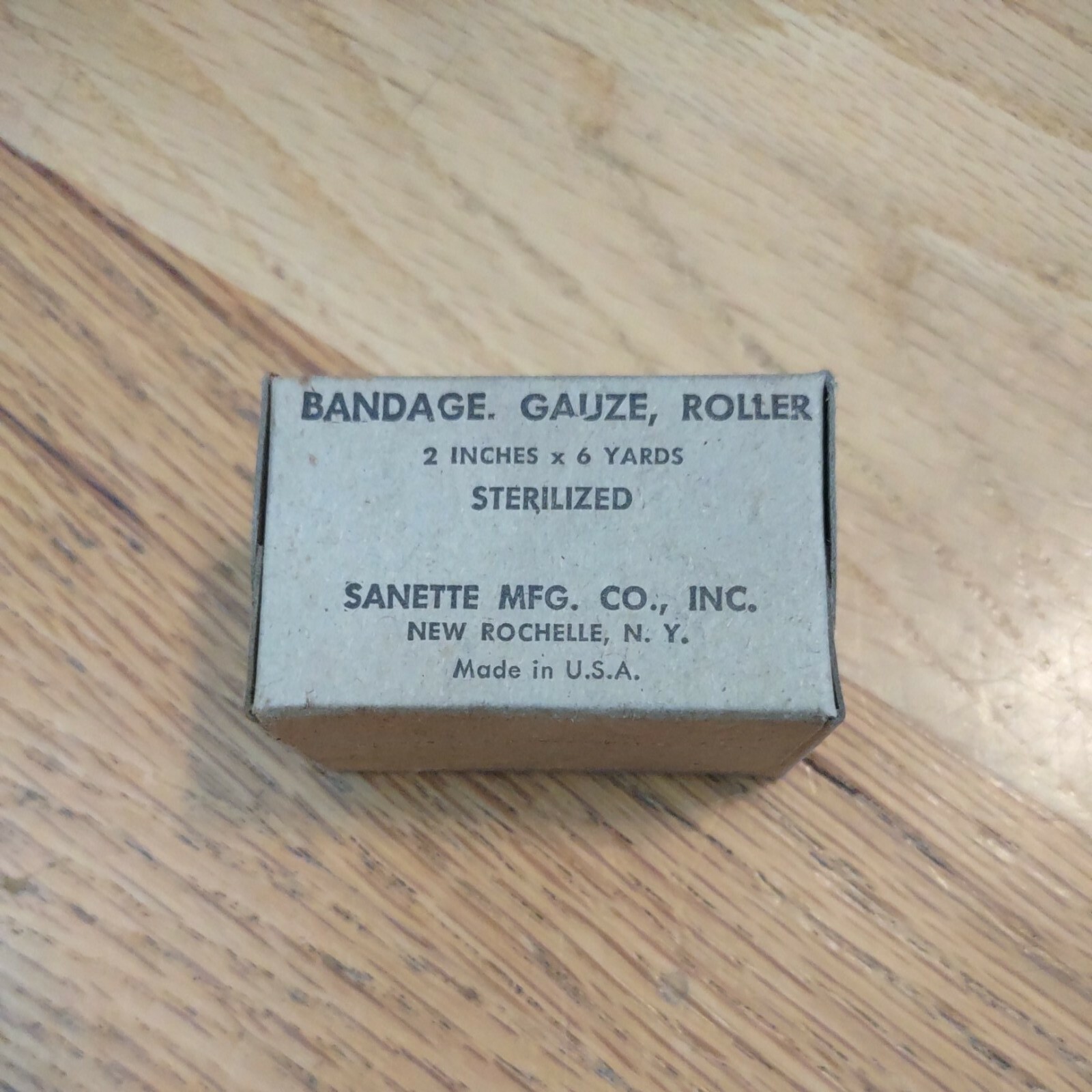 NEW OLD STOCK BANDAGE GAUZE ROLLER 2″ X 6 YARDS