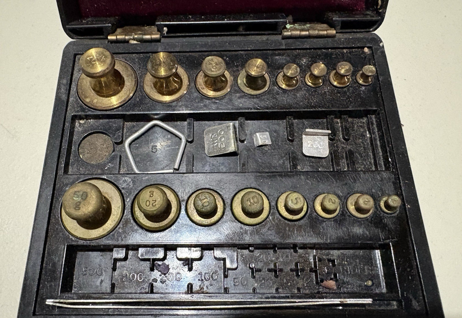 Vintage 1975 – Has 5601 – Brass Pharmacy Calibration Weights Set – Incomplete