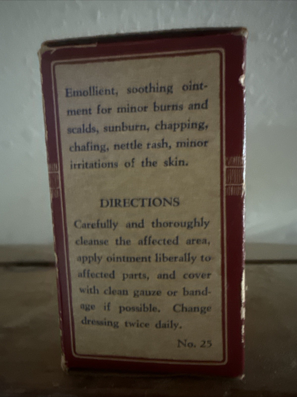 Vintage S. Pfeiffer Mfg. Co. ‘Gold Medal’ Collectible Display Box