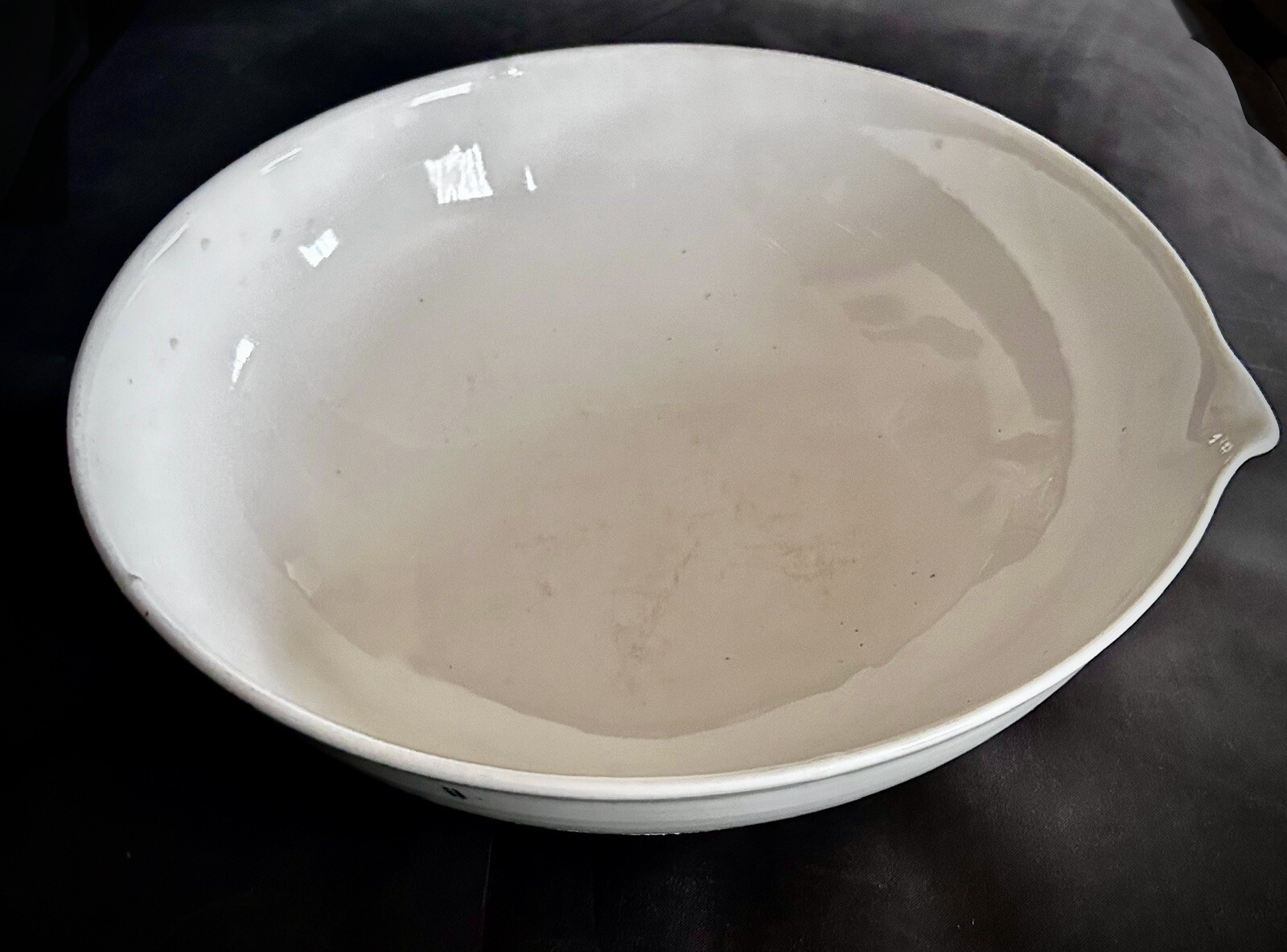 Coors Lab 14” White Porcelain Evaporating Bowl – Apothecary Chemistry Pharmacy