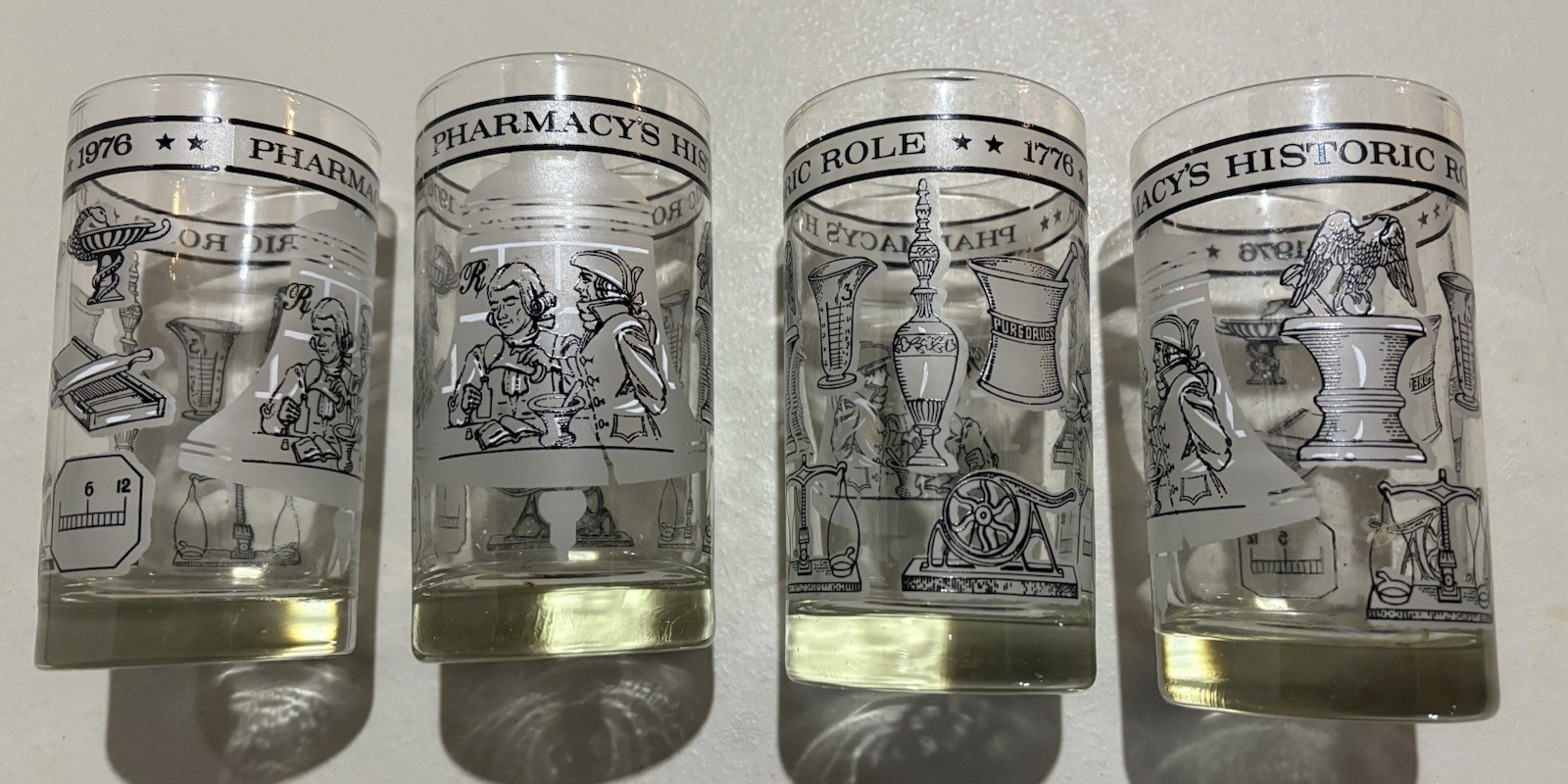 Lot of 4 -Pharmacy’s Historic Role Tumbler Glass 1776-1976 Bicentennial 5″ Tall