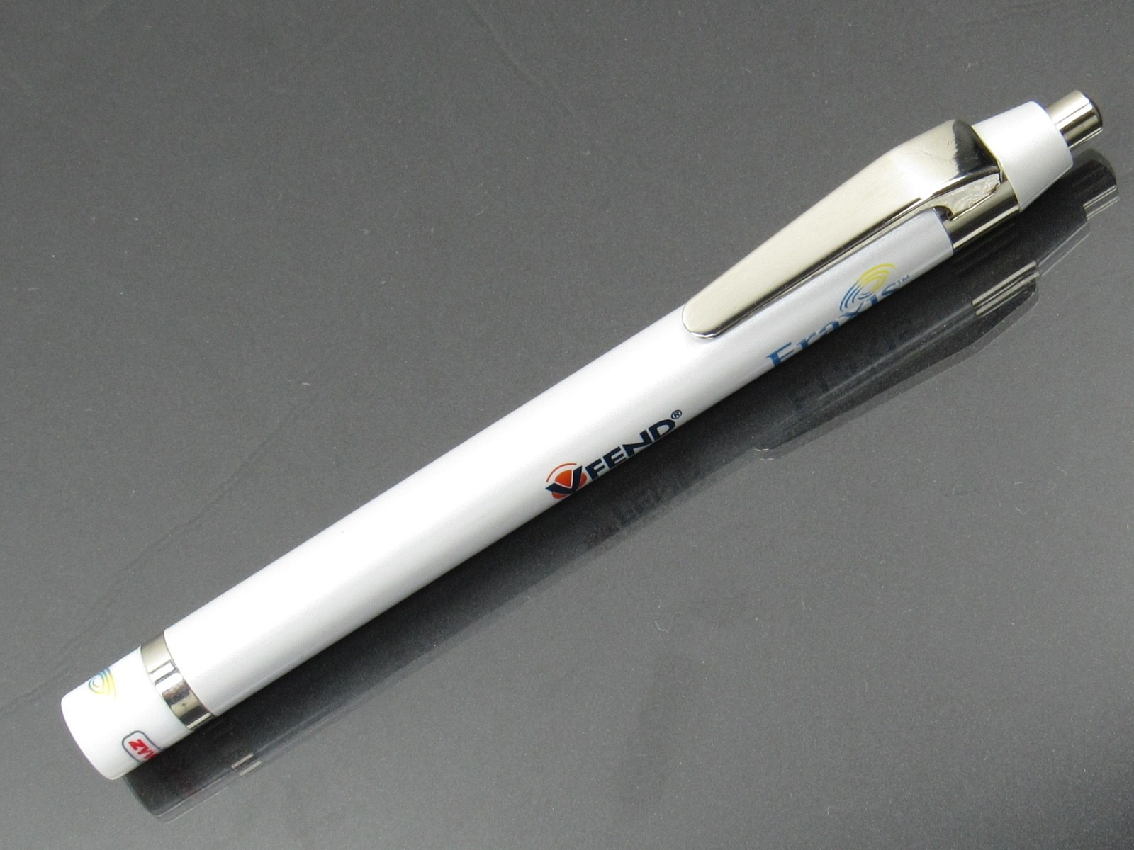 Vfend Zyvox Premium Metal PENLIGHT Drug Rep Pharmaceutical Promo Advertising