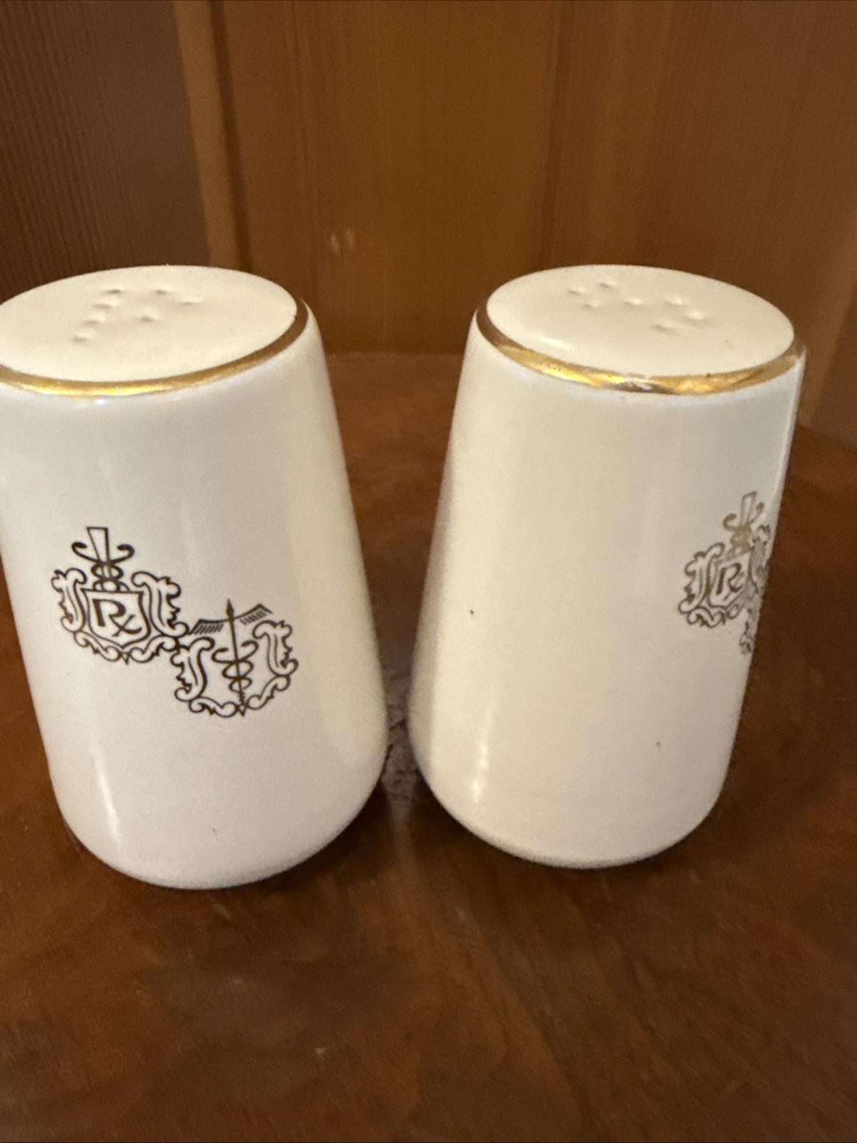 Crestware Owens Illinois Pharmacist RX Dr Caduceus Medical Salt & Pepper Shakers