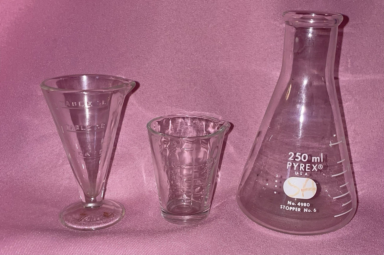3 Vintage Glass Measures Zonite 2 Tablespoon Apothecary Spout & Footed Beaker +