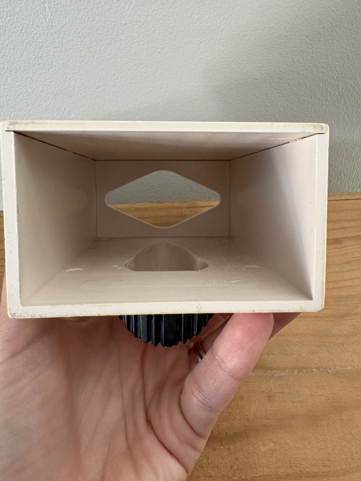 Entex Liquid Small Tissue Box Holder Pharmaceutical Advertisement