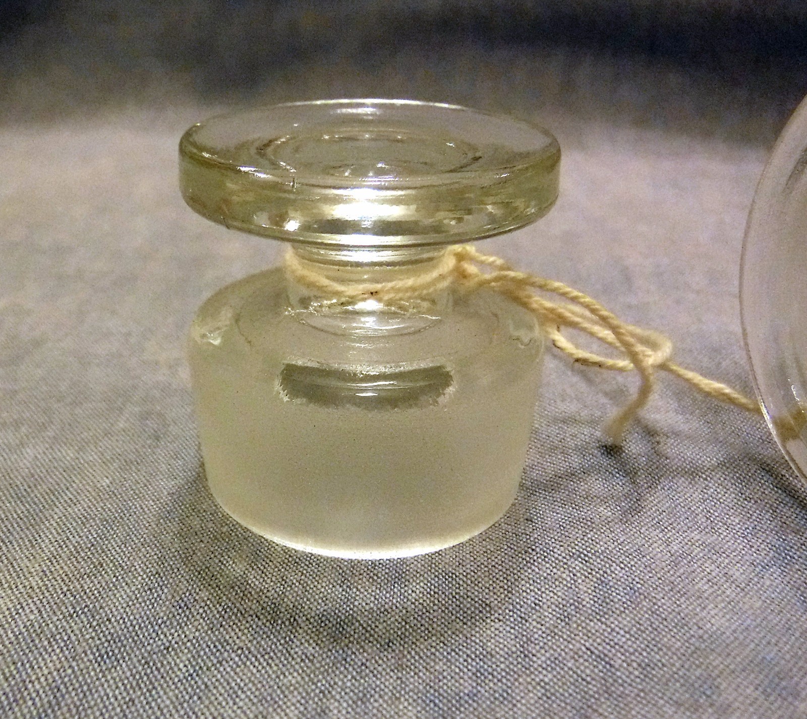 NOS TCW (Wheaton) Co 8oz Apothecary Jar w Lid Powder Surveillance Bottle US NAVY