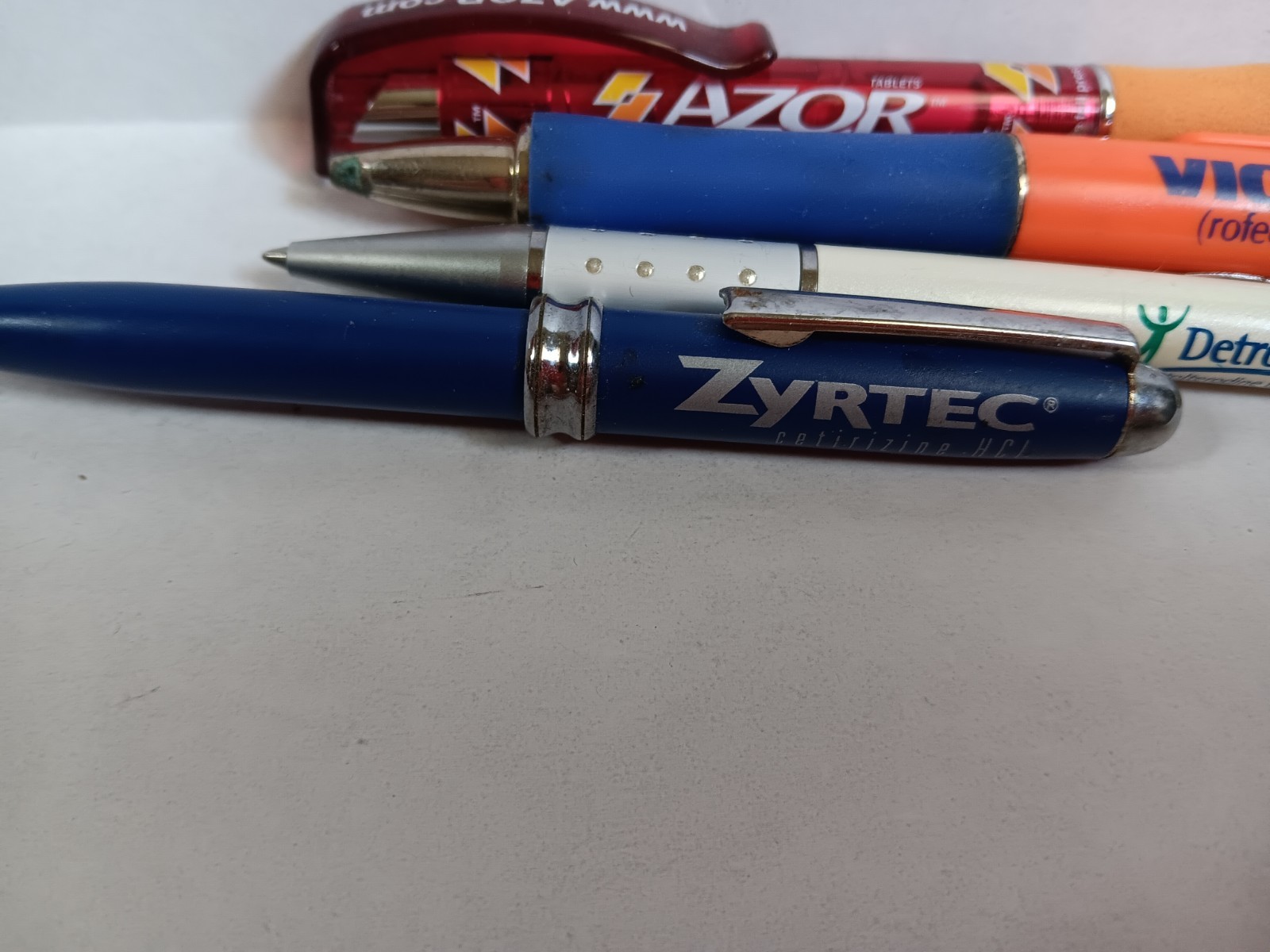 DRUG REP PEN LOT VIOXX AZOR DETRO LA ZYRTEC