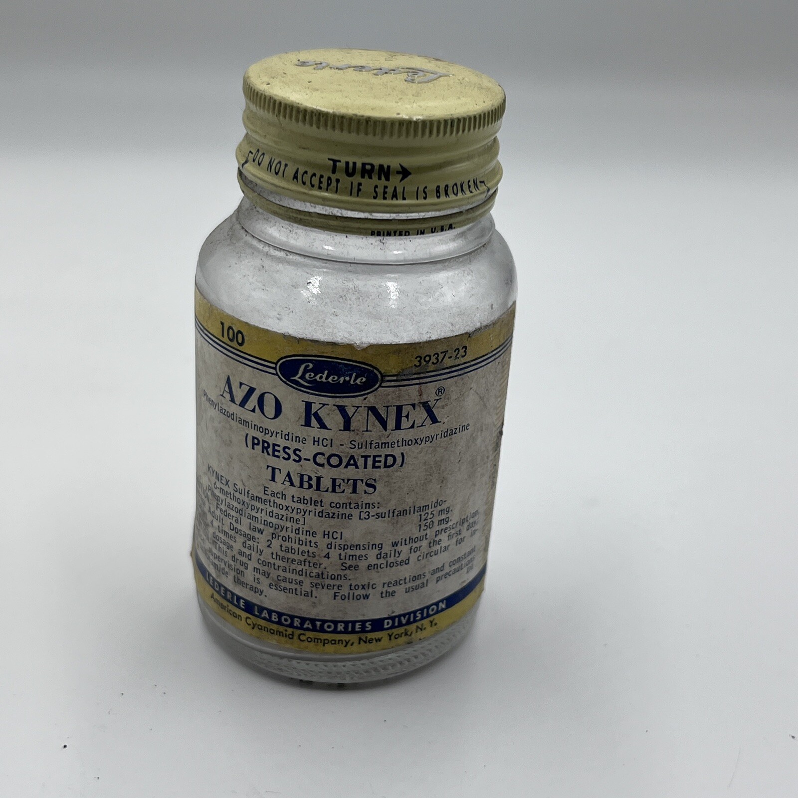 Vintage 1950’s AZO-KYNEX PYRIDIUM Tablets Medicine Bottle Collectible