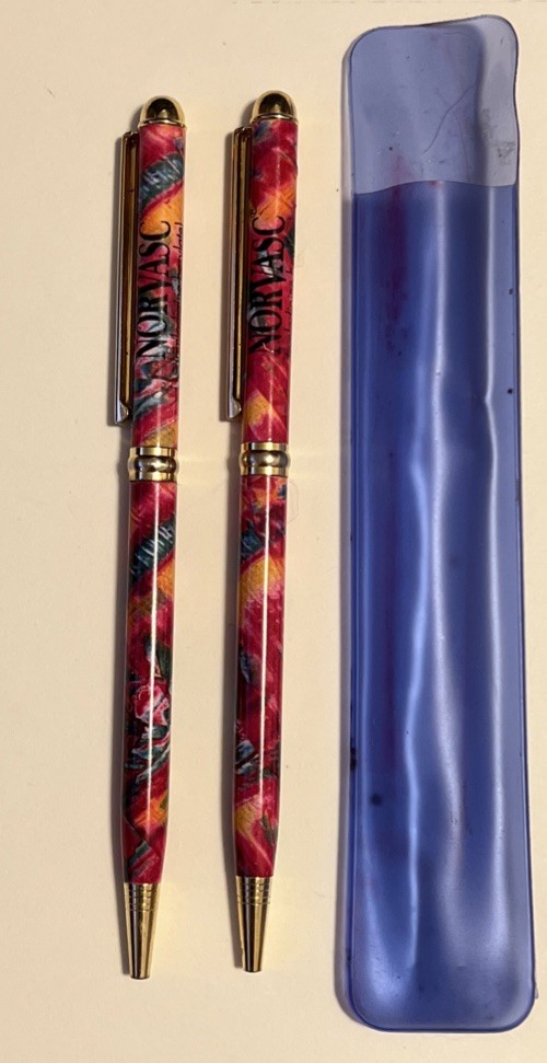 2x Vintage RARE Pharmaceutical NORVASC DRUG REP PEN Pair Artistic Colors Heavy