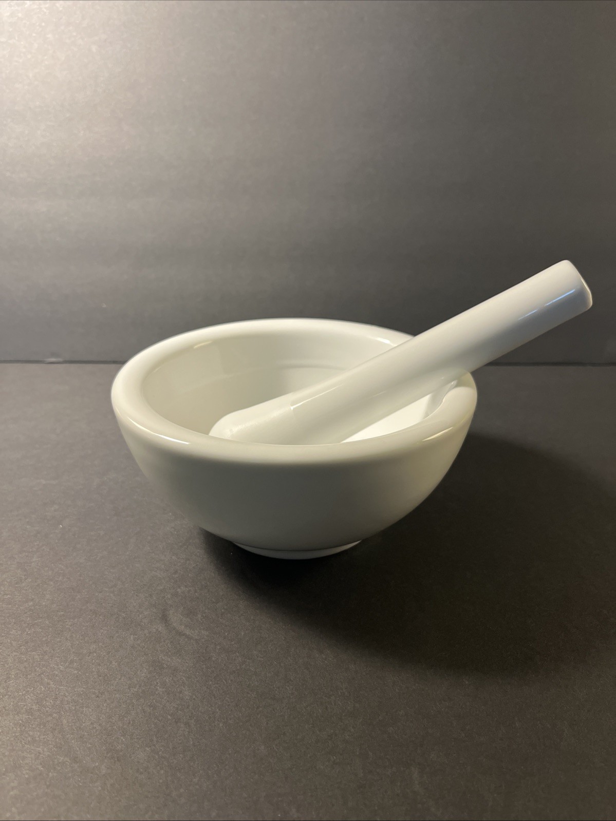 Apothecary Mortar & Pestle Set 16 Ounce Pocket Nurse Porcelain White Vintage NOS