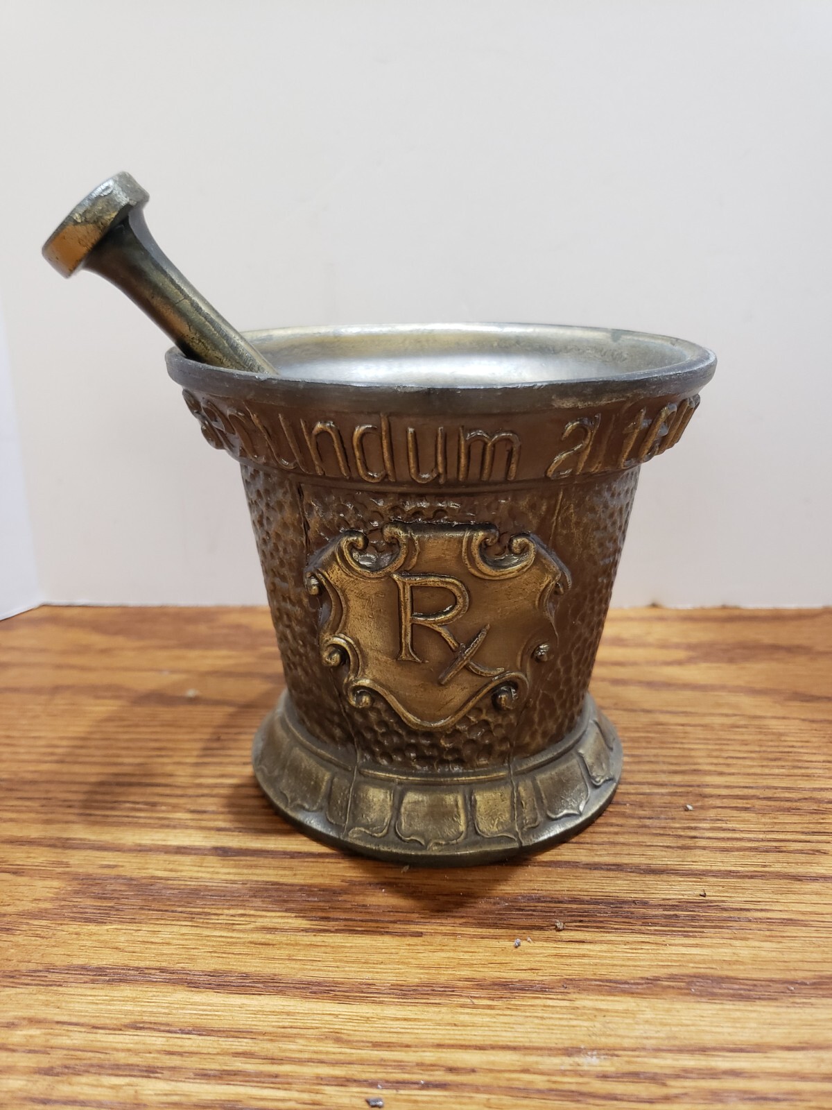 vintage 1963 Schering metal Mortar and Pestle 1st Edition Secundum Artem