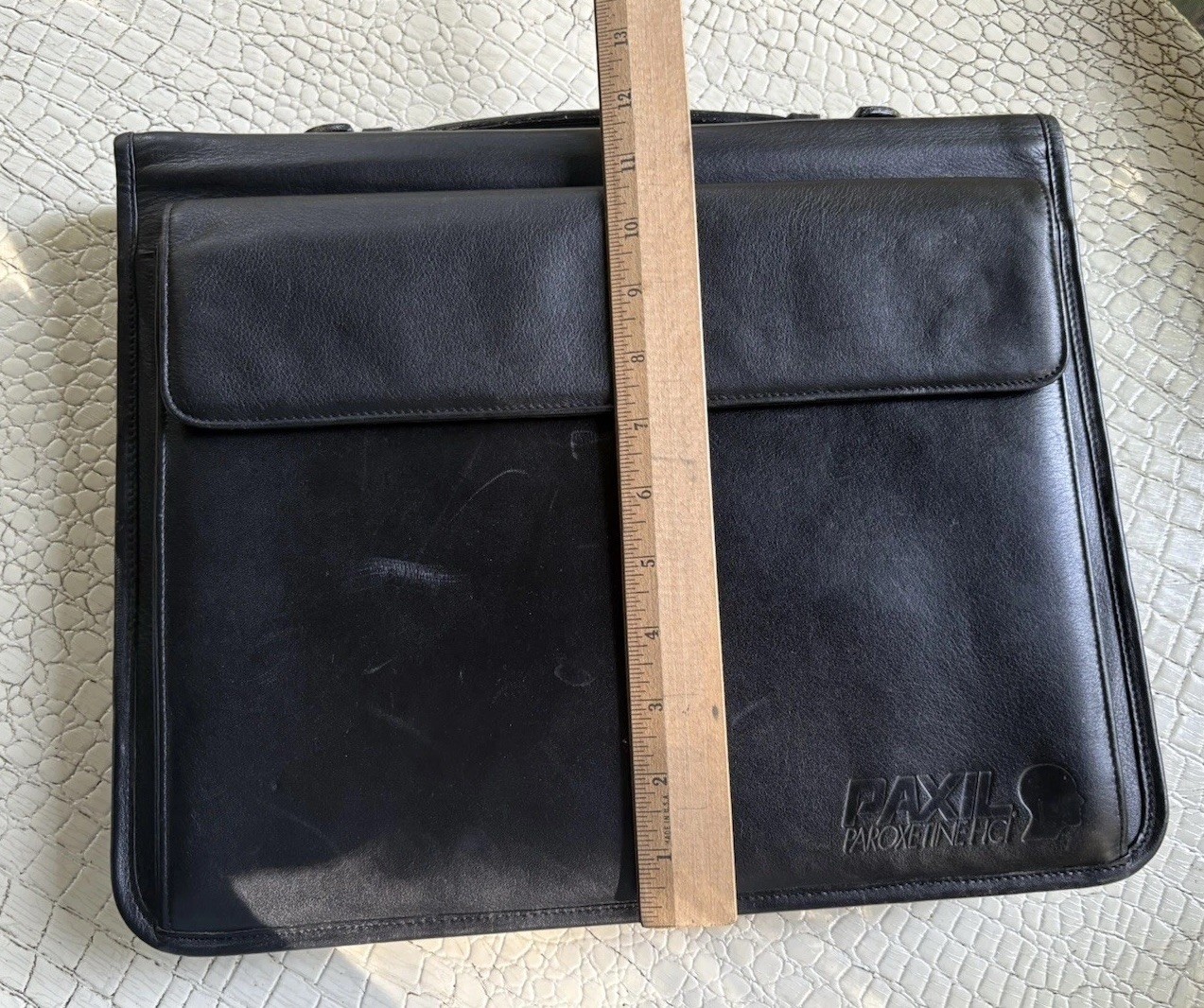 Paxil Pharmaceutical Leather Portfolio Binder Zip Around Black Embossed Logo