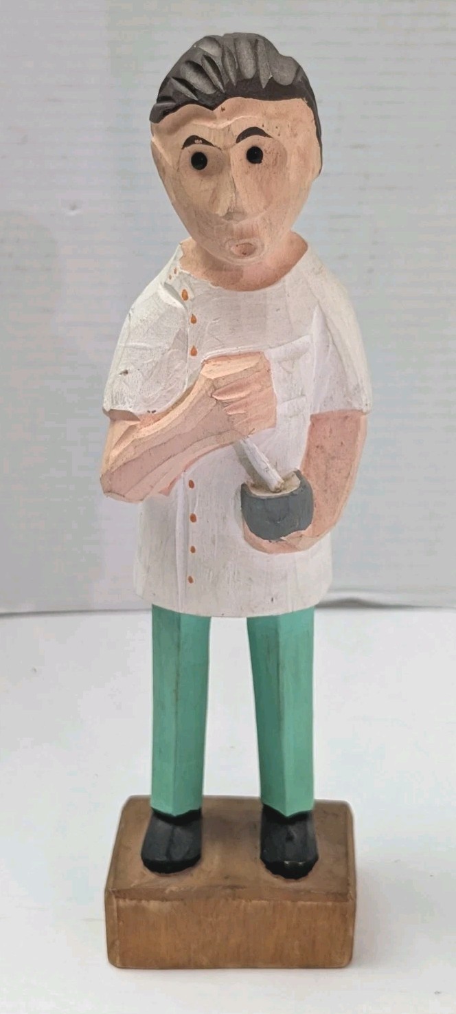 Pharmacist 12″ Wood Carved Statue With Mortar Pestle – RARE
