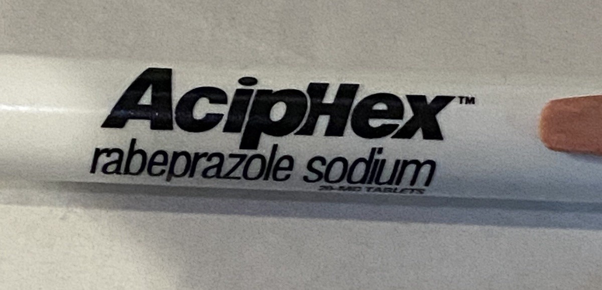 Lot Of 7 Pharma Pens Celebrex, Zoloft, Zyrtec, AcipHex, Lotrel, Aricept, Lipitor