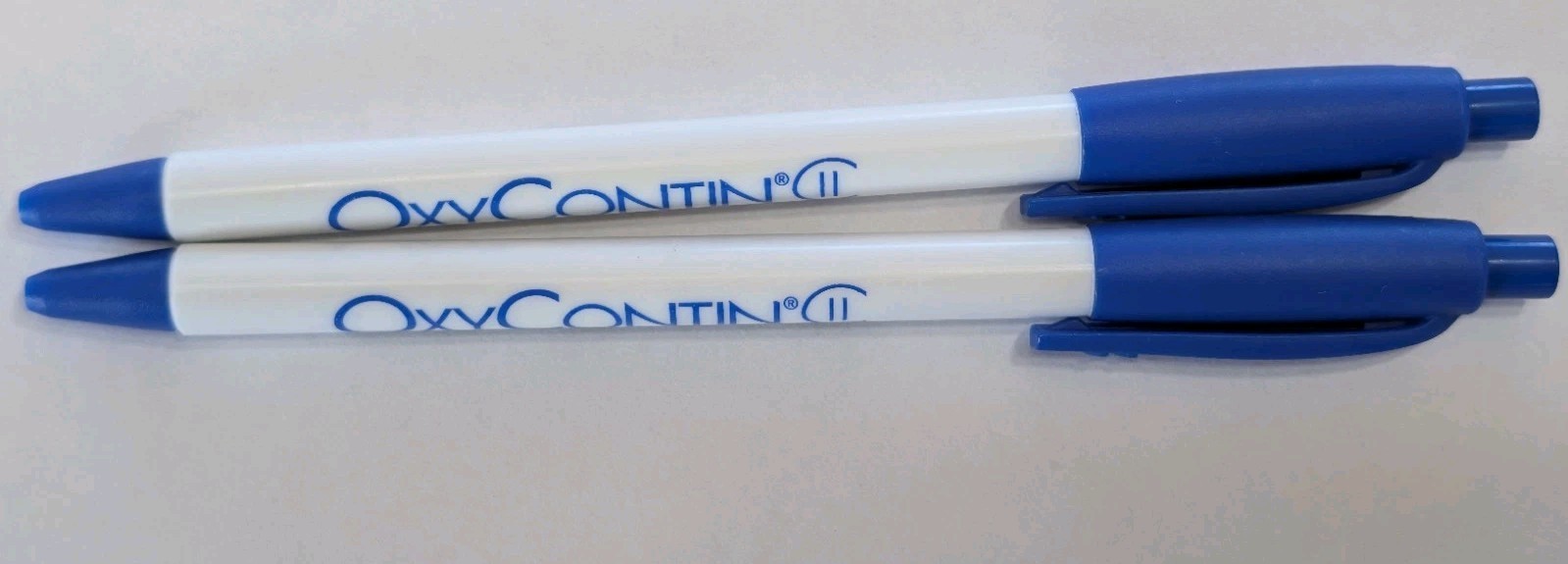 2 Pens Oxycontin CII Drug Rep Pharmaceutical Promo Medical Advertising Papermate