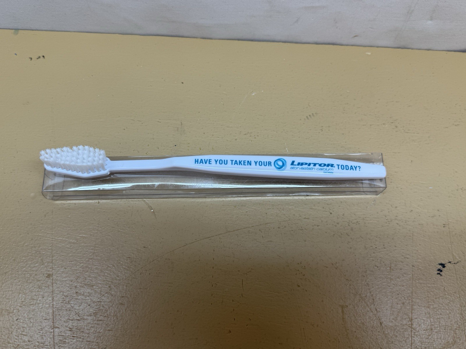 Lipitor Toothbrush Pharmaceutical Rep “Have You Taken Yur Lipitor Today” PFIZER
