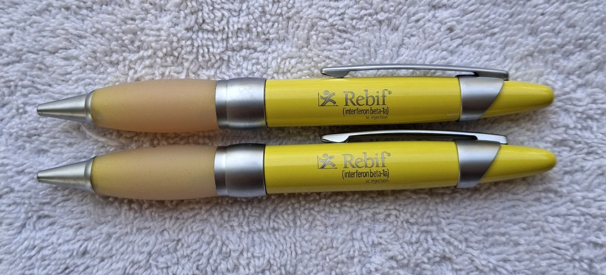 Lot Of 2 Vintage Rebif Drug Rep Advertising Pharmaceuticals Collectable Pens