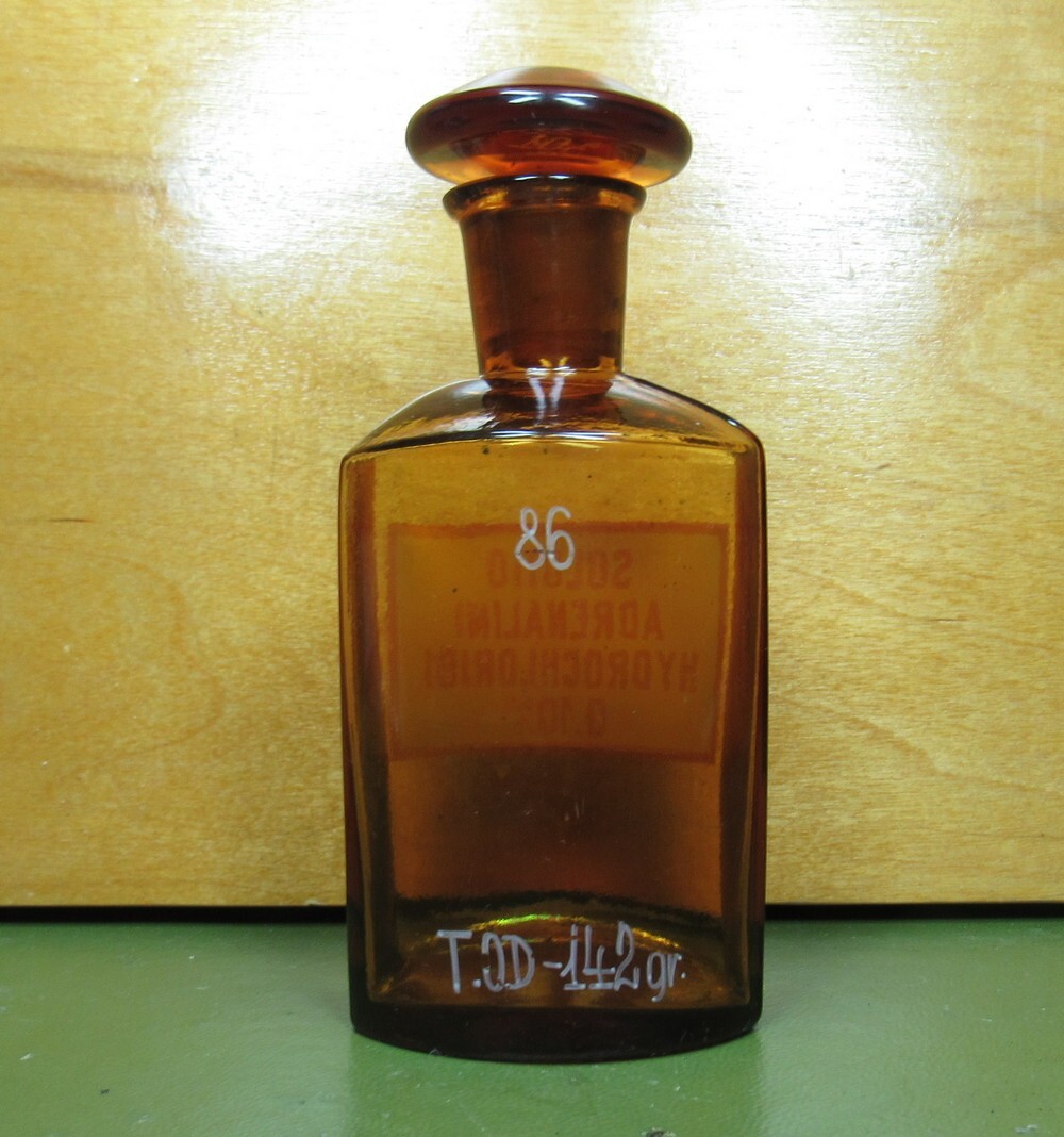 Vintage Medical Science Glass Bottle ,Amber color,Germany №29924