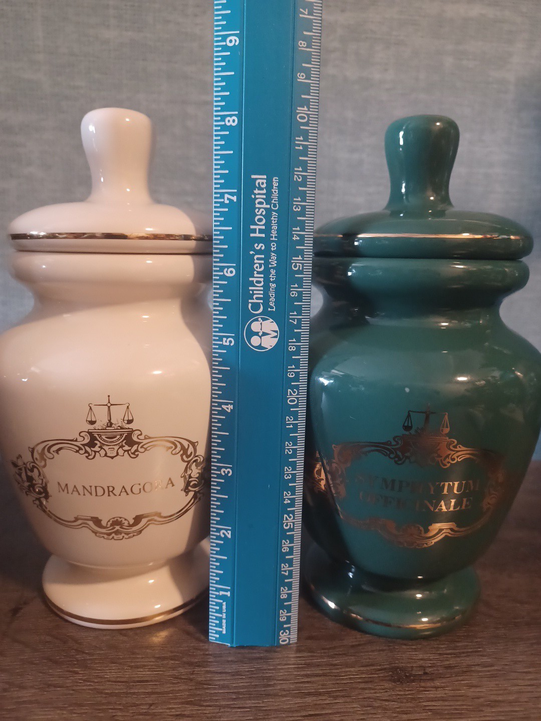 3 VTG Eli Lilly Ceramic Gold Trim Apothecary Jar-Symphytum Officinale
