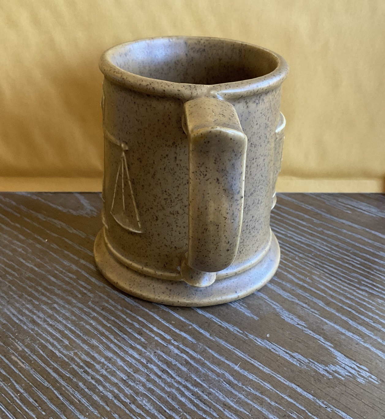Vintage “PHARMACIST” Brown Speckled/Embossed Scales & Rx Mortar&Pestle Mug
