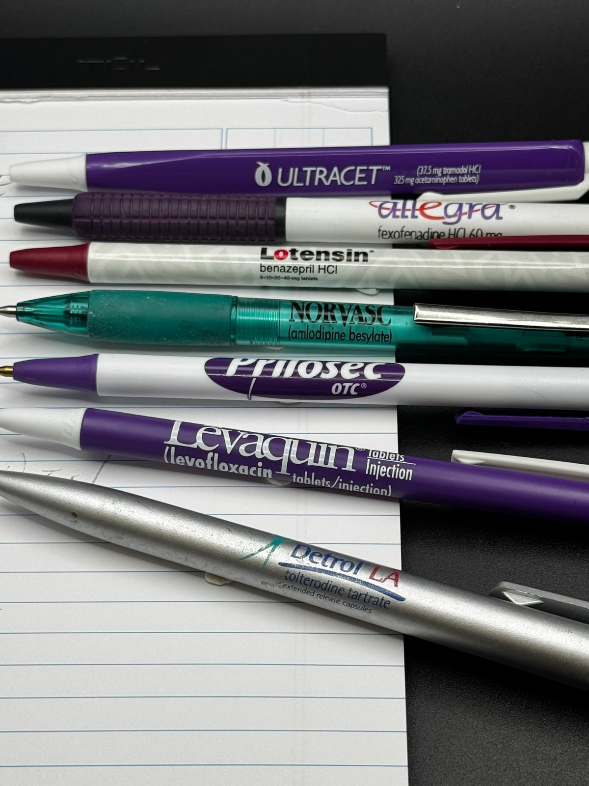 Lot (8) Pharmaceutical / Drug Rep Pens – Levaquin, Norvasc, Prilosec Allegra