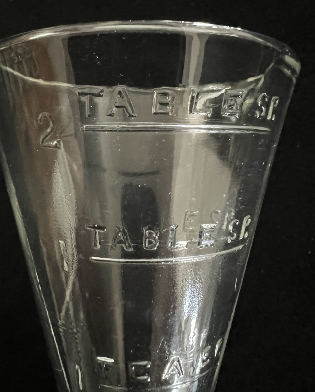 Vintage Zonite Glass Apothecary Measuring Beaker W/Spout