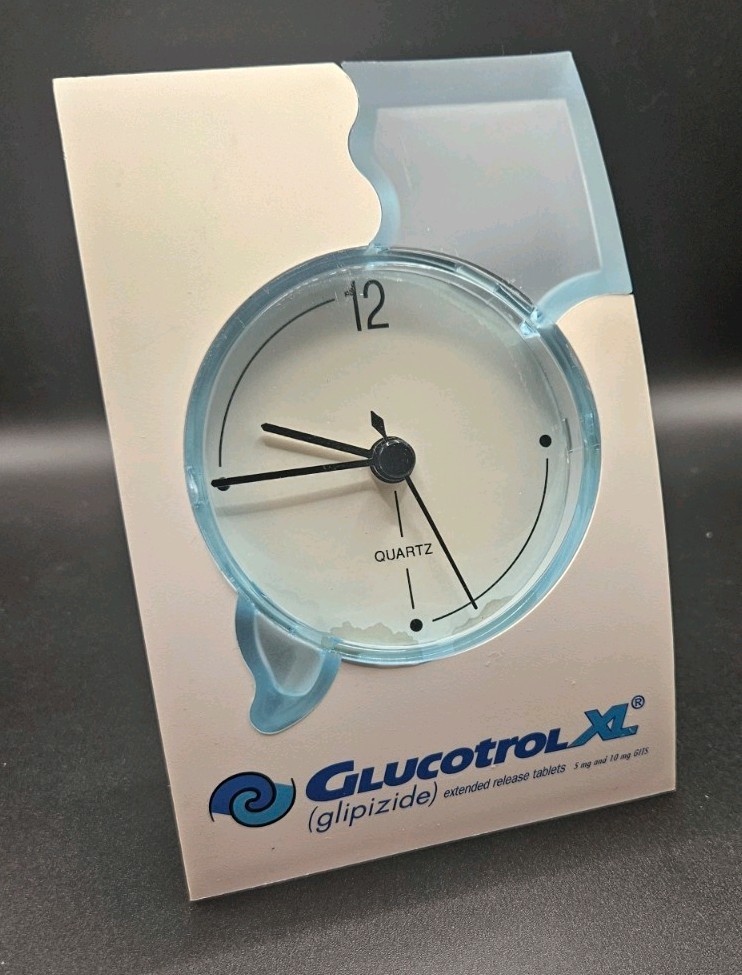 Glucotrol XL Quartz Desk Clock Pharmacy Collectible – NOT WORKING