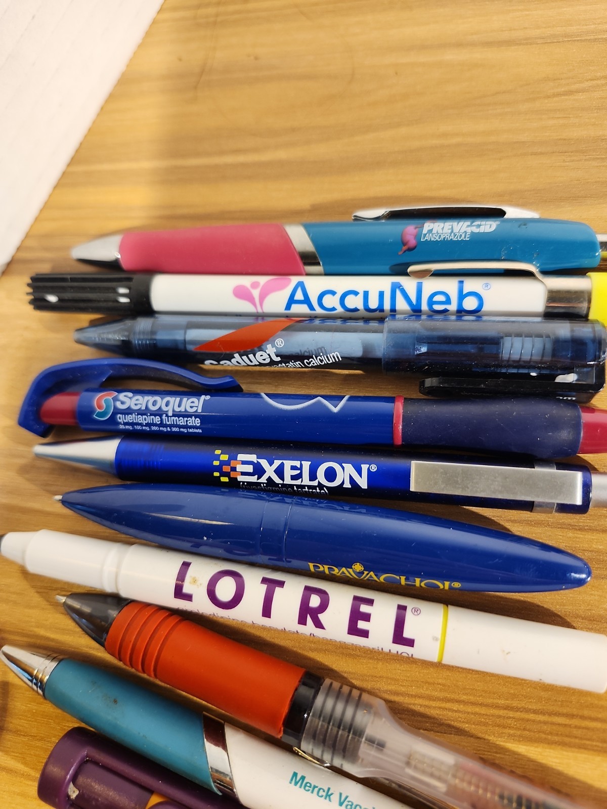 Lot of 30 PENS Drug Rep Pharmaceutical Promo Prilosec Lotrel Seroquel