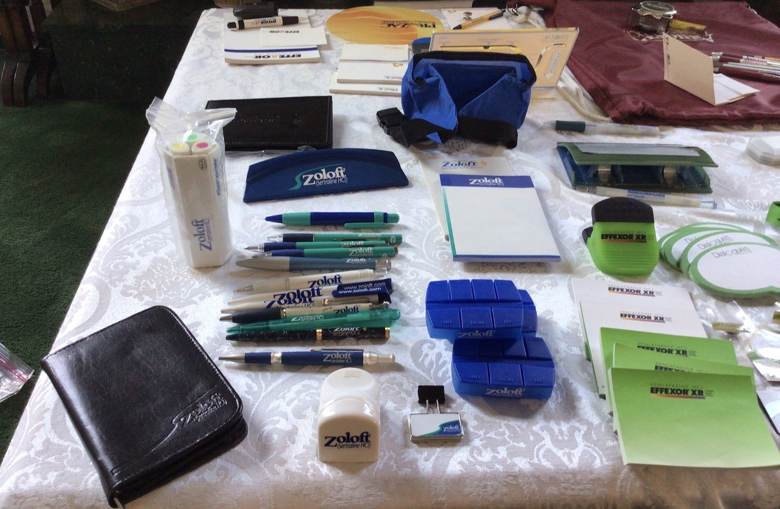Pharmaceutical Rep. Advertisement HUGE Lot of over 350 Vintage promo Items
