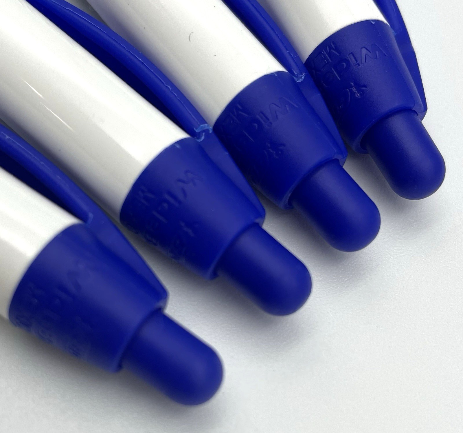 Apidra Pharmaceutical Drug Rep Promo BIC Ballpoint Pens Lot of 4 Collectible