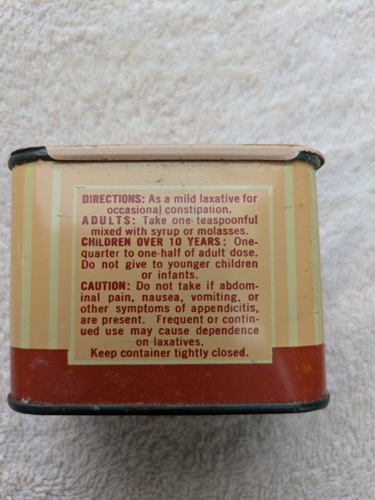 Vintage purepac 2oz full Flowers Of Sulfur Vintage Medicine Paper Label Over Tin