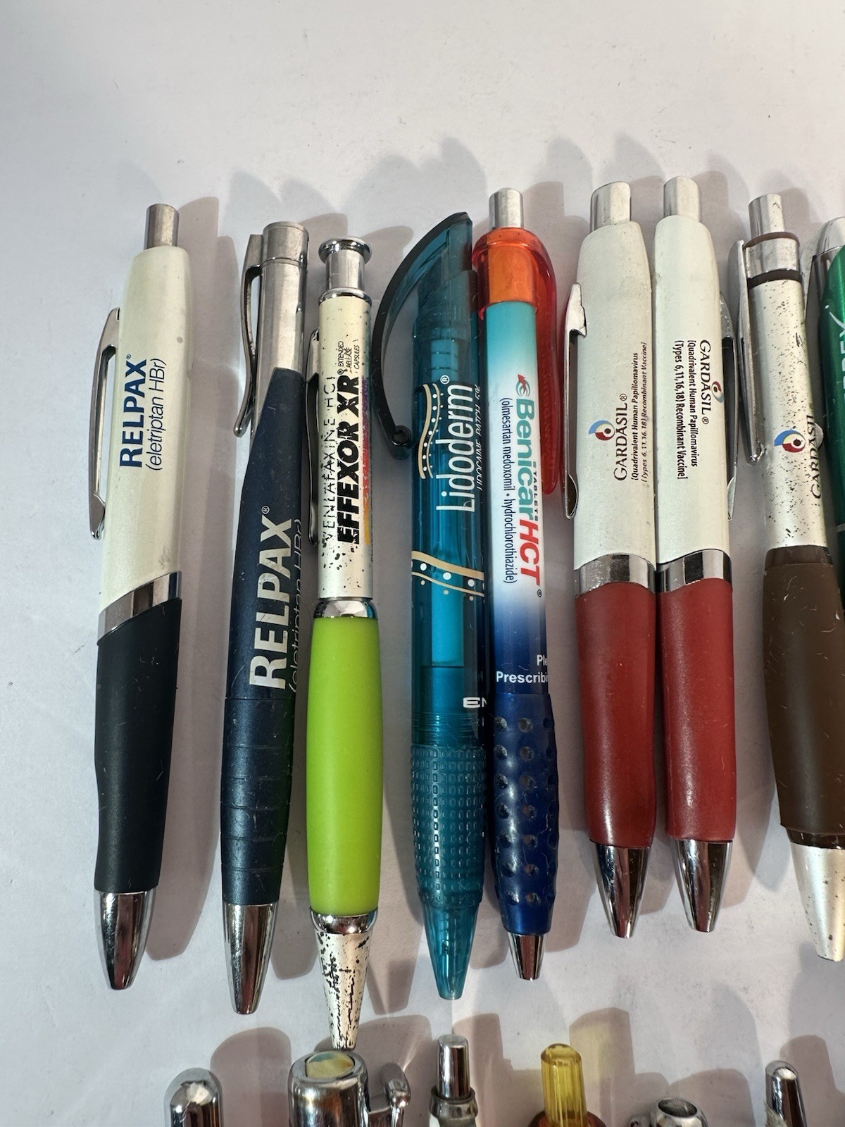 Lot of 24 Various Drug Rep Ink Pens Pharmaceutical Promo Medical Advertising