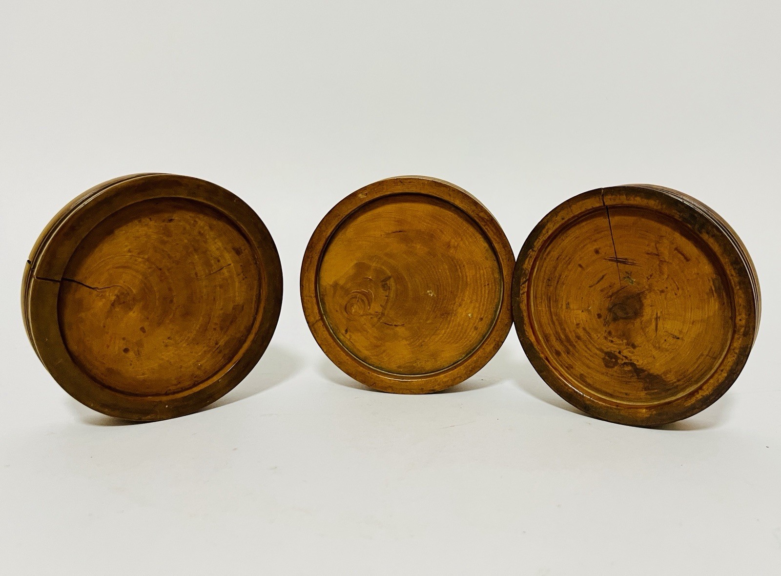 Original Antique Apothecary Chemist Turned Boxwood Treen Pill Rounders Finishers