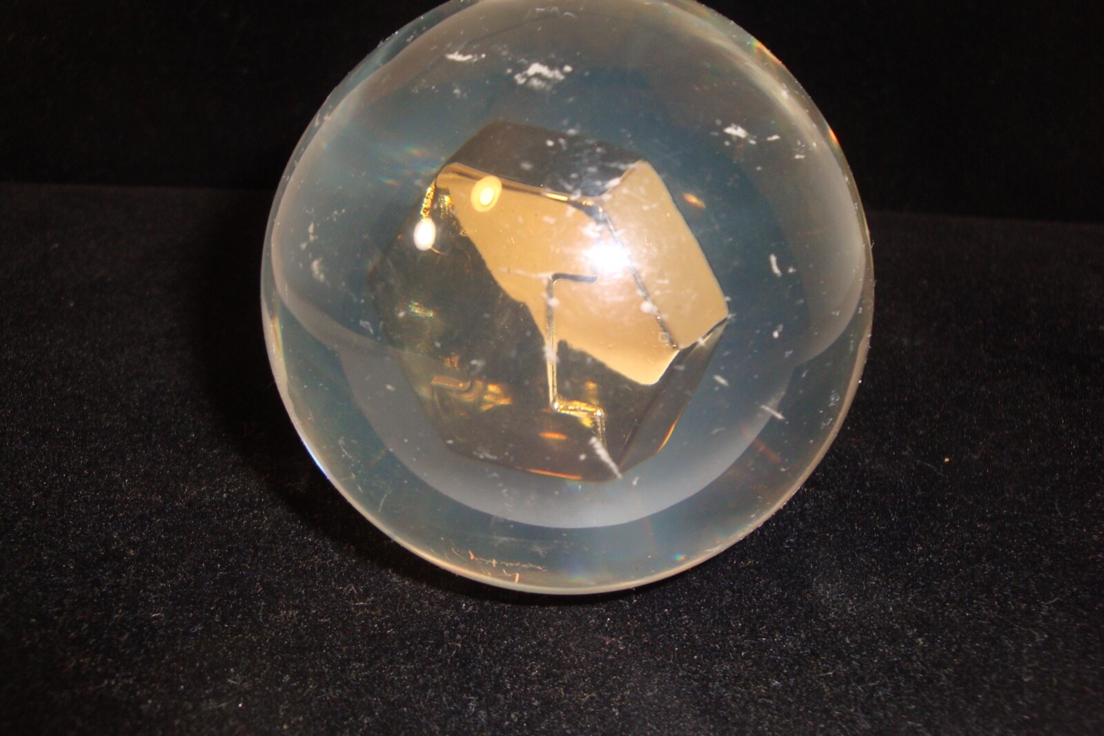 Inderal Ayerst prescription paperweight acrylic used 3 inch diameter