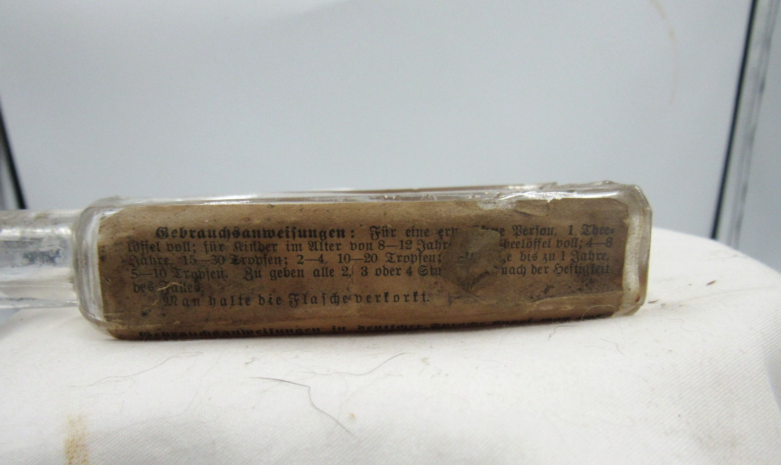 BW – 1900’s Foley’s Honey & Tar Foley & Co Chicago USA 5 3/8″ Clear Medicine Bot
