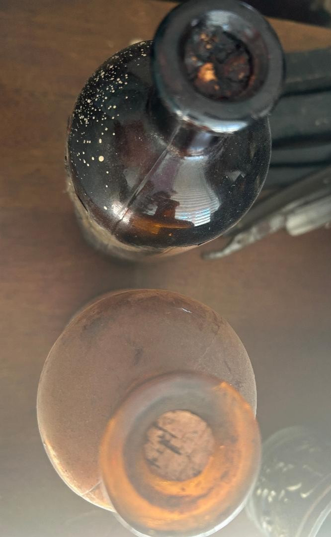 Vtg Gentian Compound (Lilly) and Liquid Peptone (Parke Davis) amber bottles EMPT