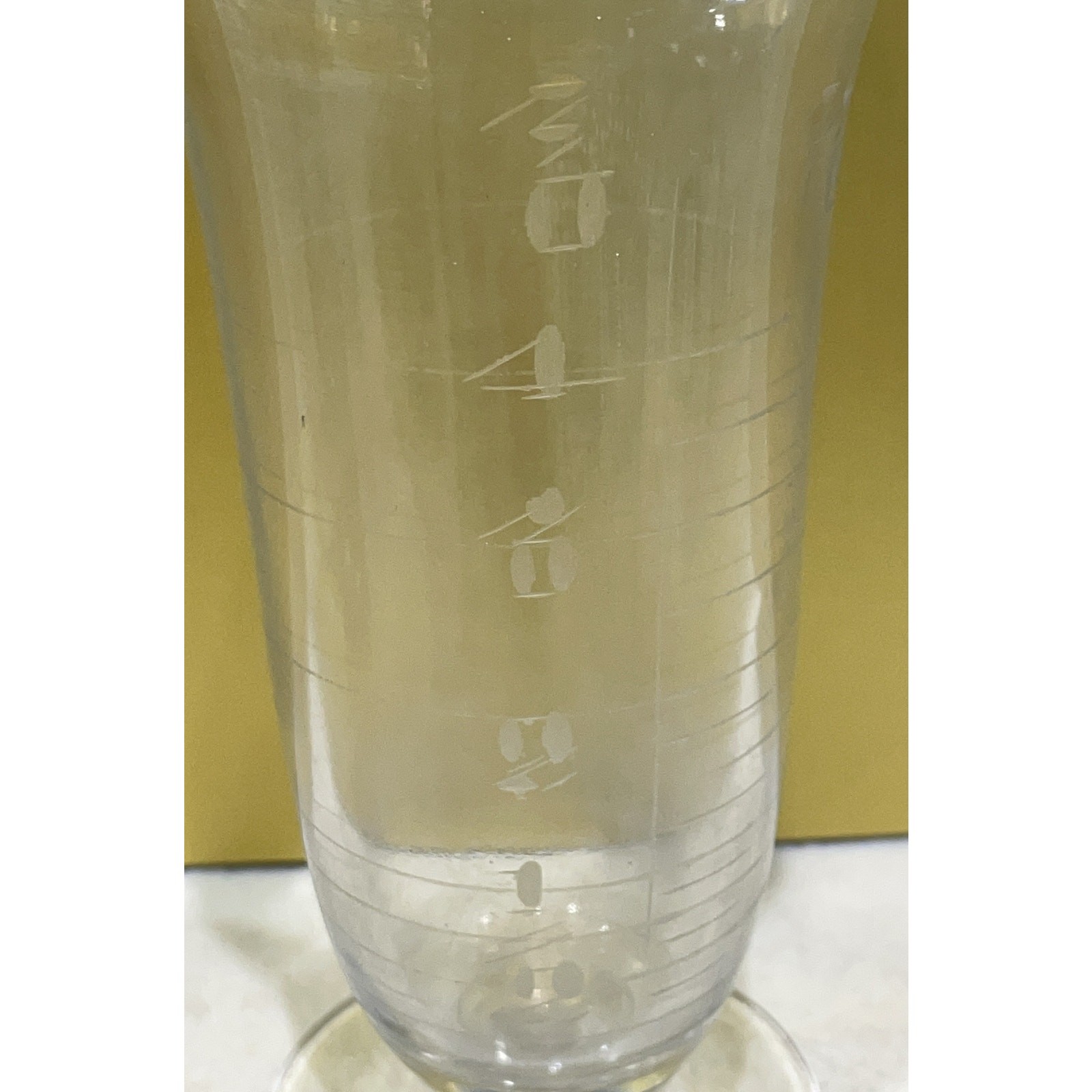 Vintage Apothecary Glass Measure Beaker Etched Ounce and Dram Symbols EUC