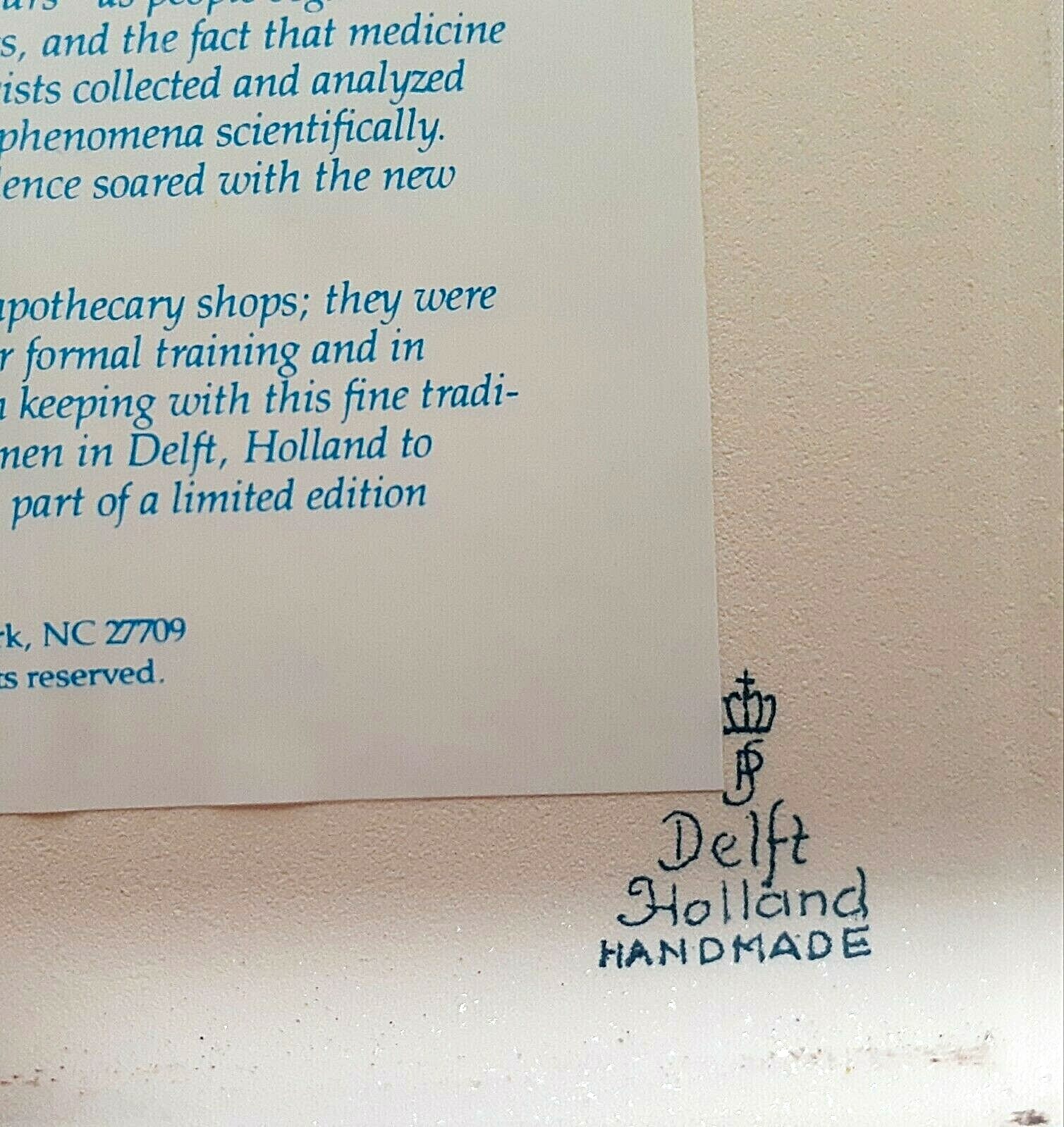BLUE DELFT HOLLAND HANDMADE PILL TILE BURROUGHS WELLCOME CO. 1988 ORIGINAL BOX!