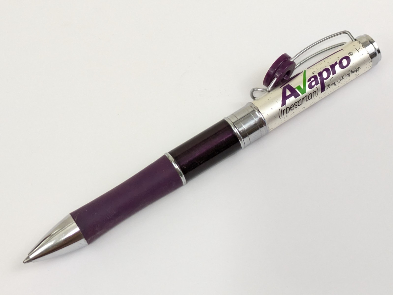 Avapro Drug Rep Pen Pharmaceutical Advertising Collectible Twist Metal Ballpoint